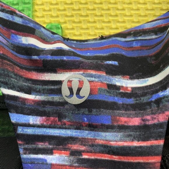 Lululemon Break Free Tank Hinshu Alpine White Crop Nulux Size 4 - Picture 8 of 10